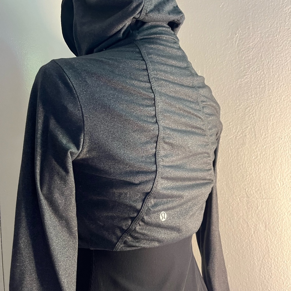 Reversible Lululemon Jacket - Picture 9 of 16